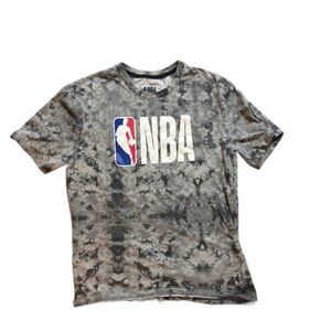 NBA Tee Shirt Sz Lrg